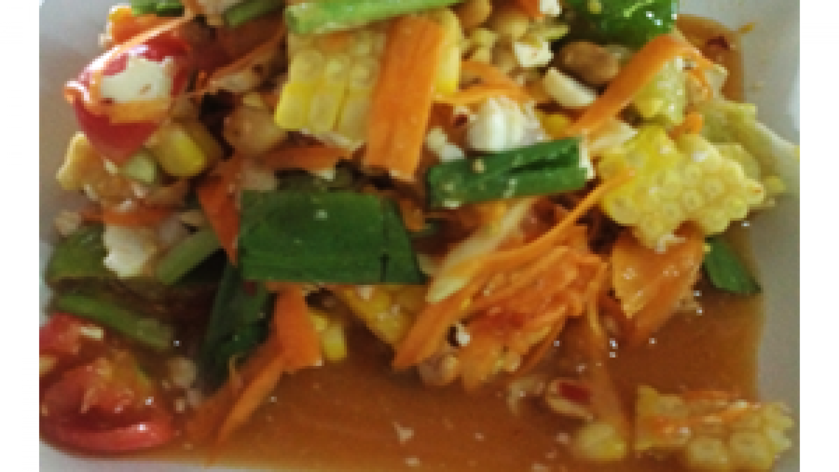ส้มตำข้าวโพดไข่เค็ม
